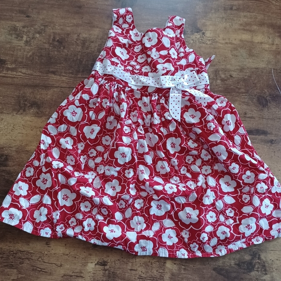 Jessica Ann Hawaiian floral dress - Picture 2 of 5